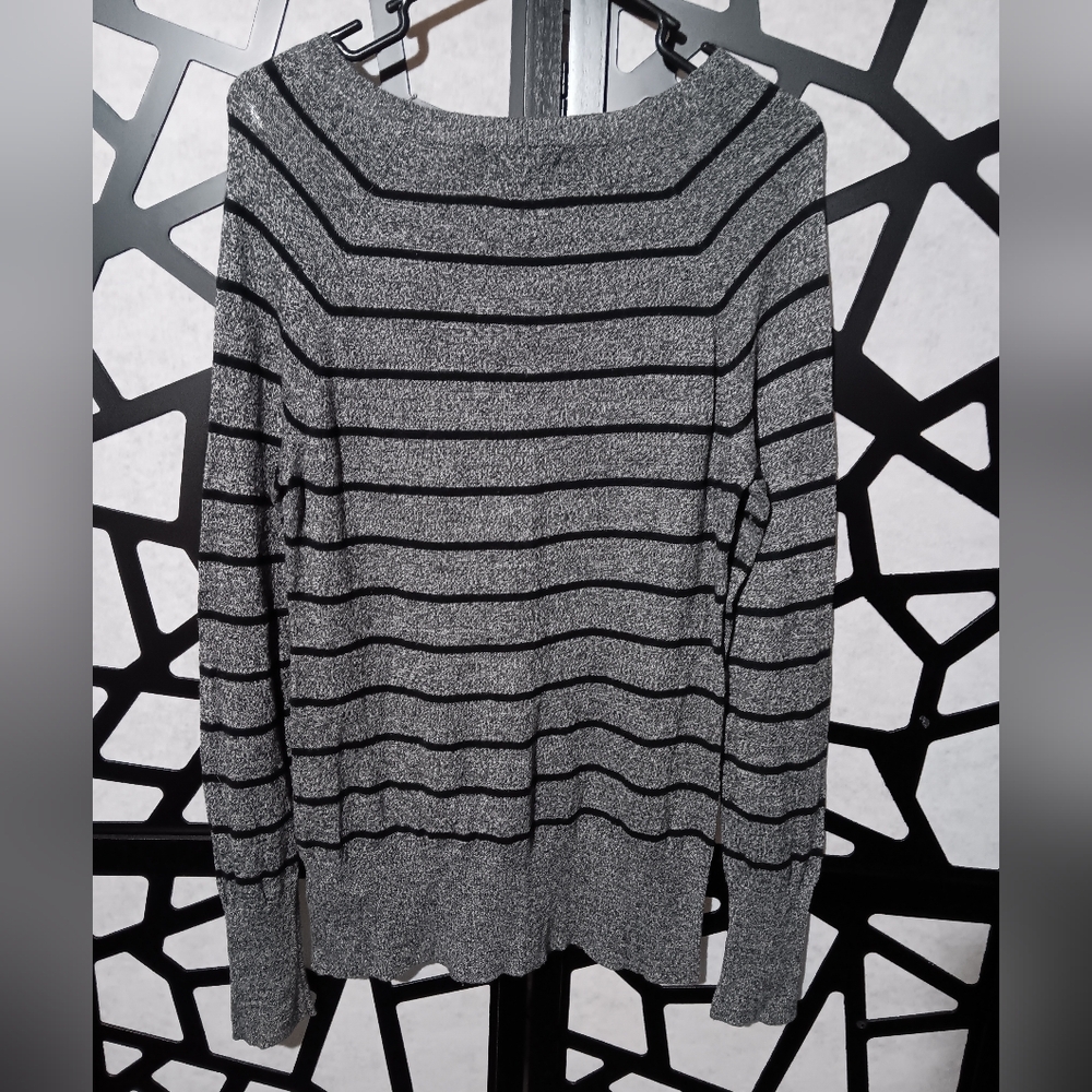 Mossimo - Knitted Long-sleeve Shirt w/ Horizontal Stripes - Gray, Black - L/G - Picture 2 of 8